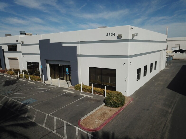 More Photos Of 4534 W Hacienda Ave, Las Vegas Light Distribution For Lease