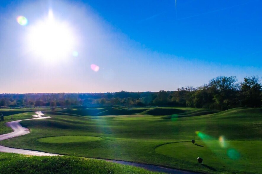 More Photos Of 500 Roscommon Dr, Springfield Golf Course Driving Range For Sale