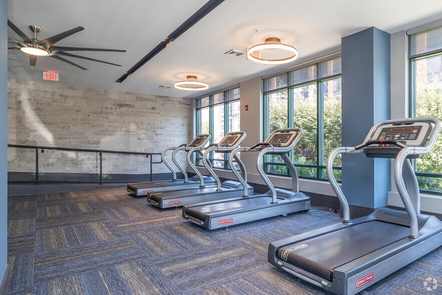 More Photos Of 42775 Generation Dr, Ashburn Apartments For Lease