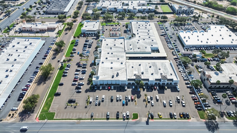 More Photos Of 1200 E Savannah Ave, McAllen Medical For Lease