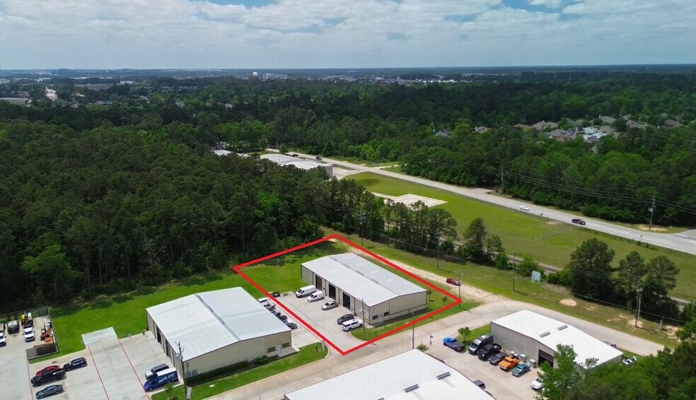 More Photos Of 21129 Blair Rd, Conroe Warehouse For Sale