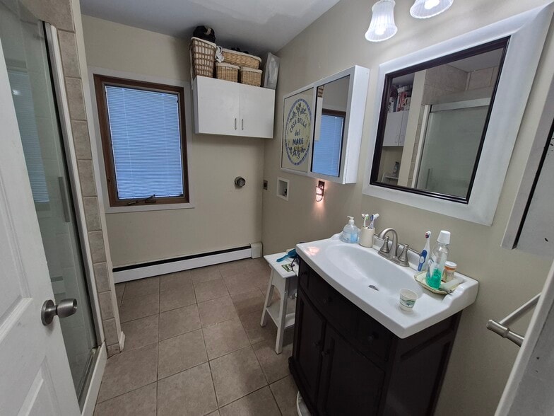 More Photos Of 360 Bay Ave, Milford Storefront Retail Residential For Sale