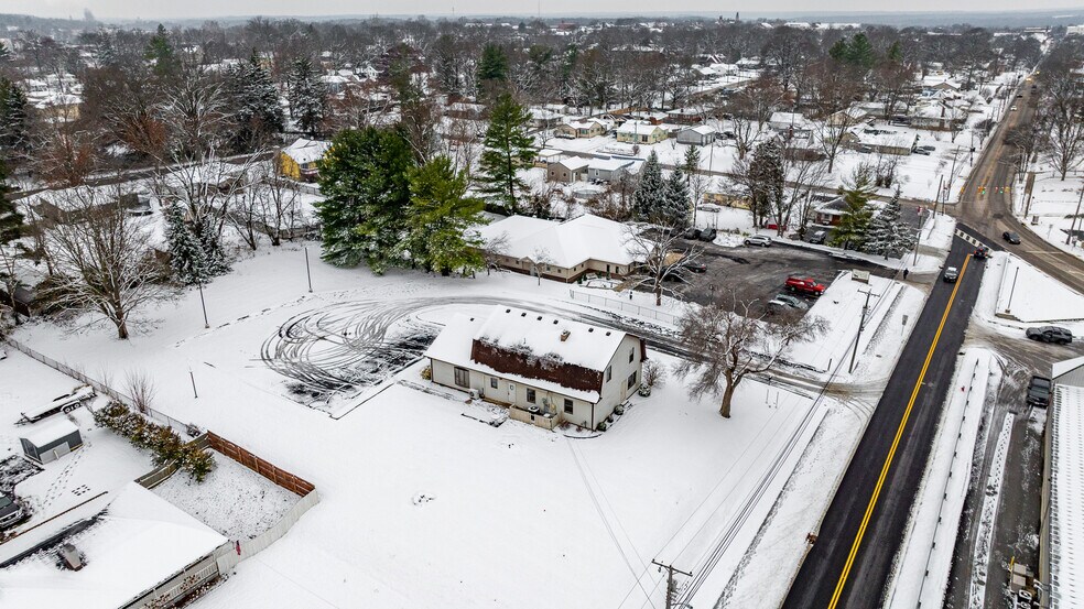 More Photos Of 814 E Washington St, Greencastle Medical For Sale