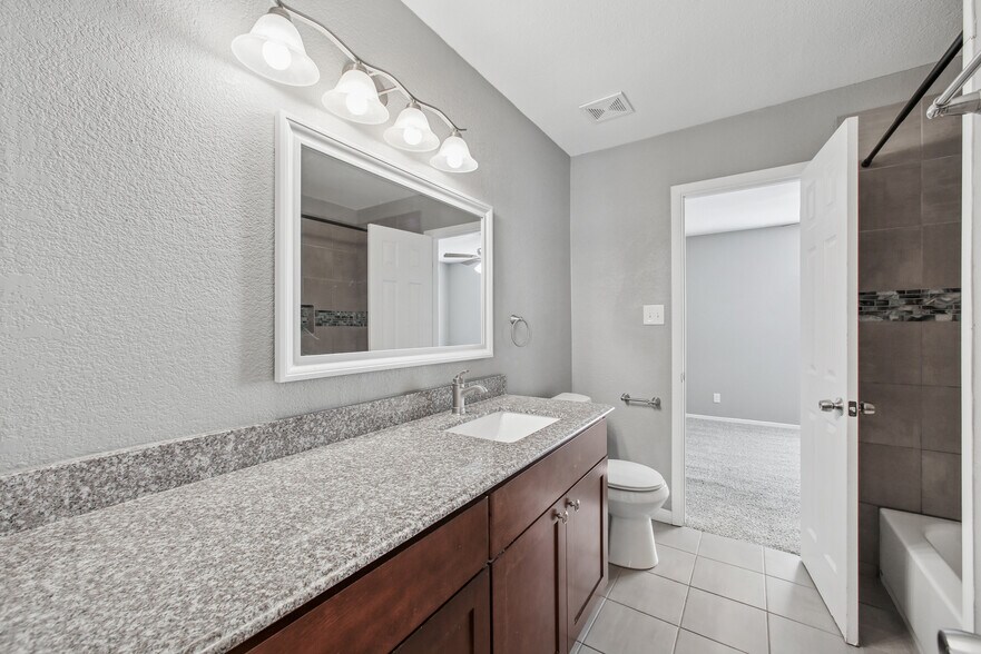 More Photos Of 3733-3737 Reagan Dr, Fort Worth Apartments For Sale