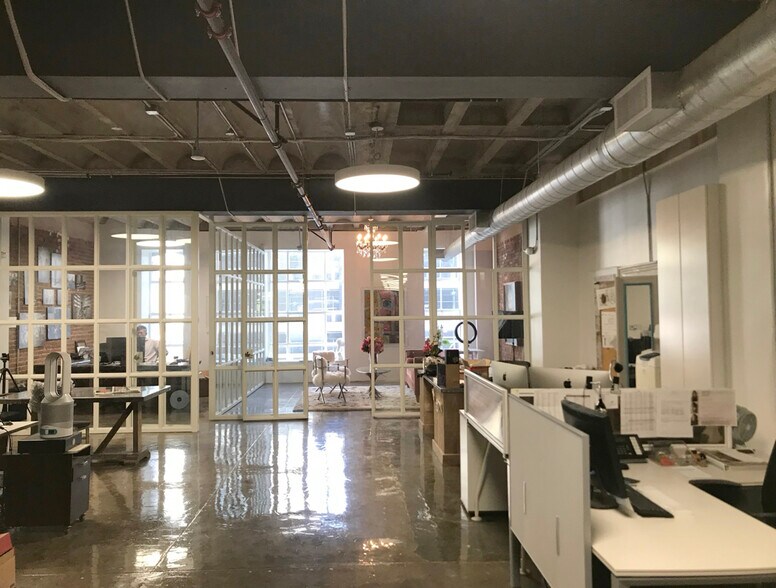 More Photos Of 731 S Broadway, Los Angeles Loft Creative Space For Sale