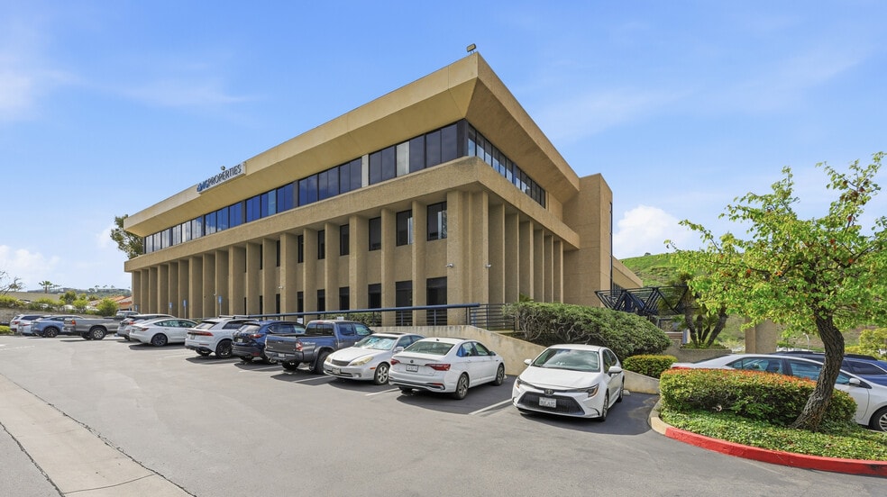 More Photos Of 10505 Sorrento Valley Rd, San Diego Office For Sale