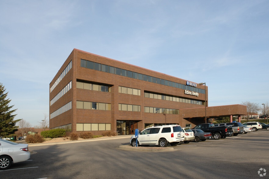 More Photos Of 11800 Singletree Ln, Eden Prairie Office For Lease