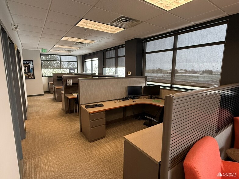 More Photos Of 4045 St Cloud Dr, Loveland Office For Sale