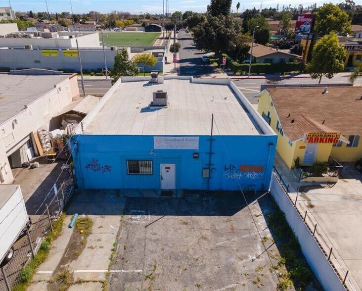 More Photos Of 3579 Gage Ave, Bell Medical For Sale