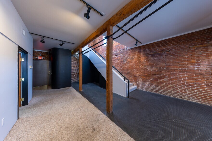 More Photos Of 5-9 S Newstead Ave, Saint Louis Storefront For Sale