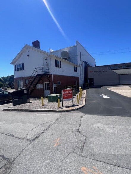 More Photos Of 78-80 Genesee St, Avon Storefront Retail Residential For Sale