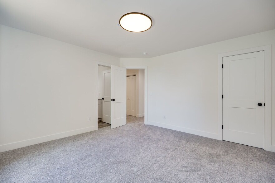 More Photos Of , Dayton Unknown For Sale