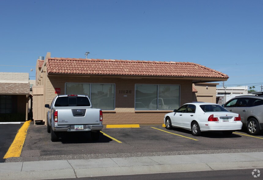 More Photos Of 11126 W Wisconsin Ave, Youngtown Office For Sale