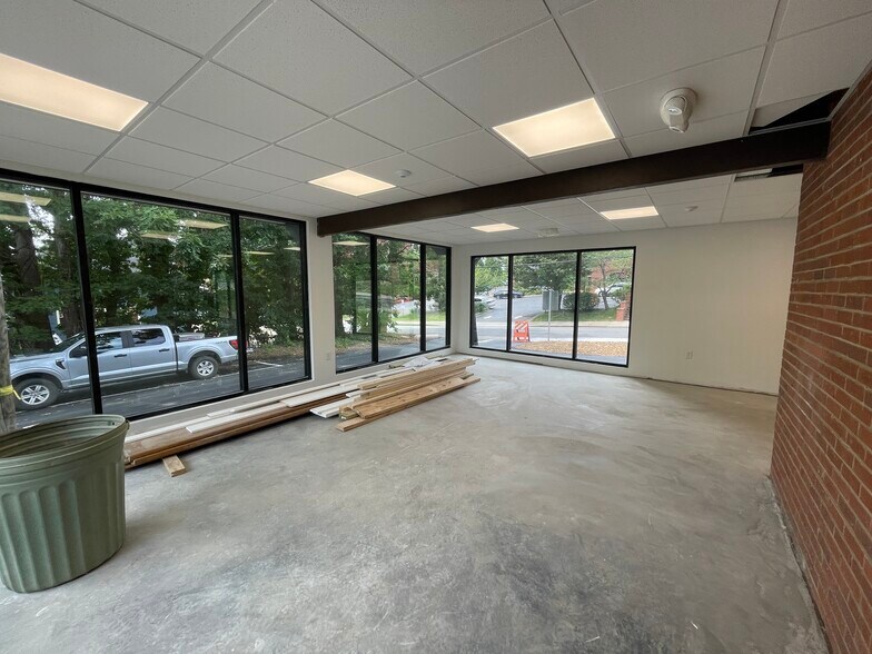 More Photos Of 125 E Chestnut St, Asheville Specialty For Lease