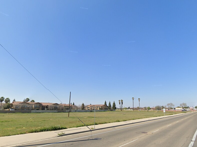 More Photos Of 2580 Land - 2580 South Elm Avenue Ave, Fresno Land For Lease