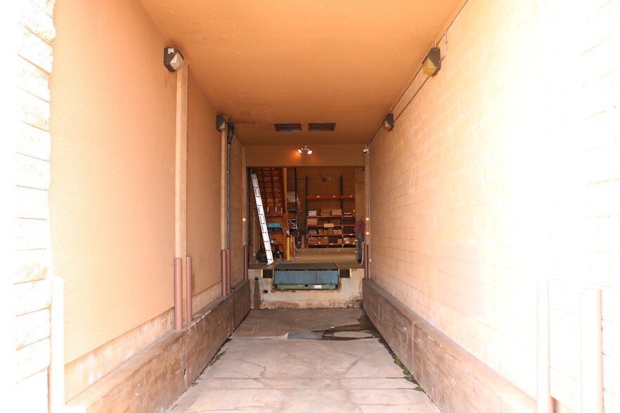 More Photos Of 7648 Lemon Ave, Lemon Grove Manufacturing For Lease