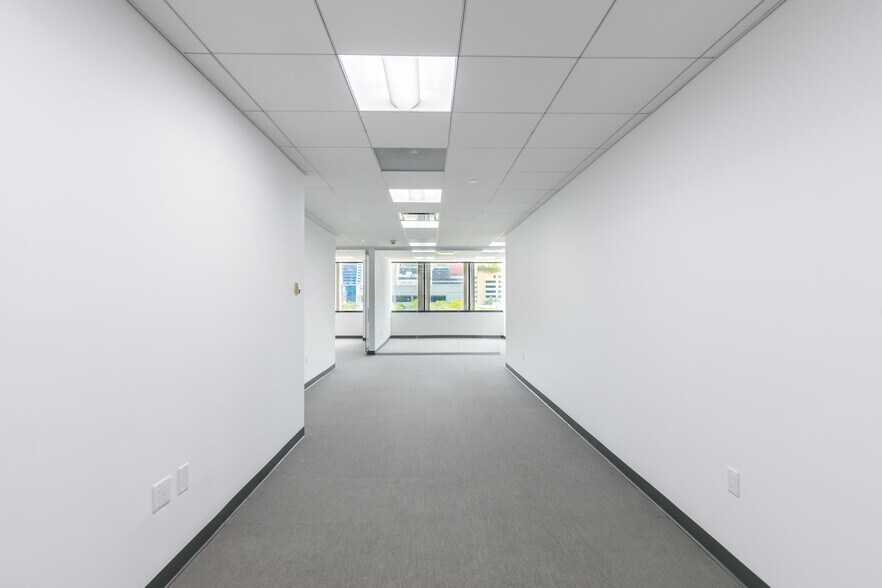 More Photos Of 1200 Brickell Ave, Miami Loft Creative Space For Sale