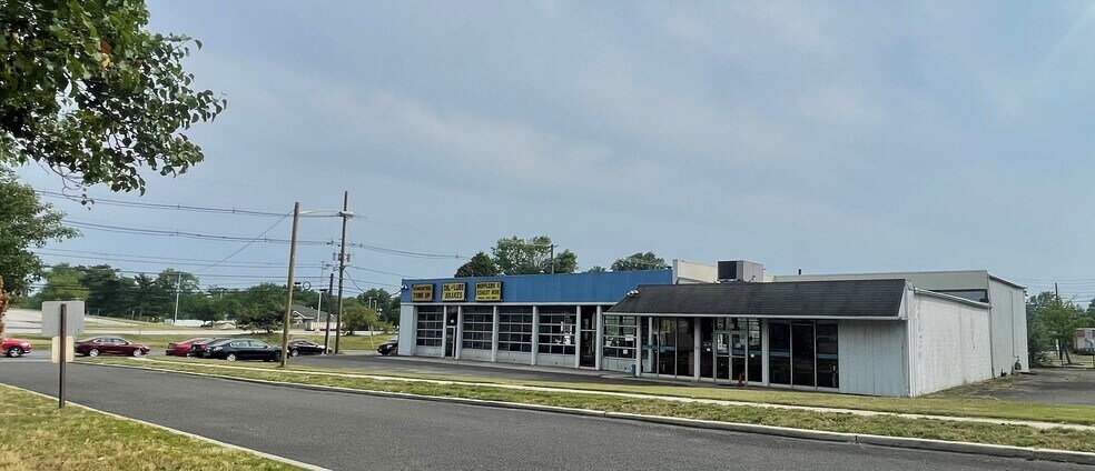 More Photos Of 104 E Somerdale Rd, Voorhees Auto Repair For Lease