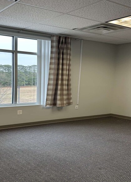 More Photos Of 612 Winding Creek Rd, Fayetteville Office For Lease