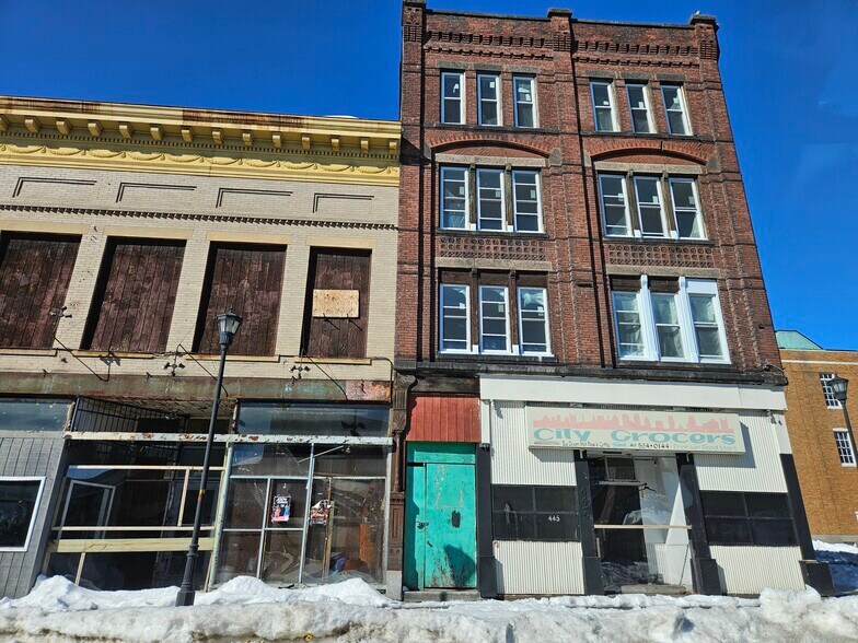 More Photos Of 445-447 High St, Holyoke Storefront Retail Residential For Sale