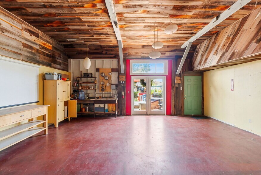 More Photos Of 80 Race St, San Jose Storefront Retail Residential For Sale