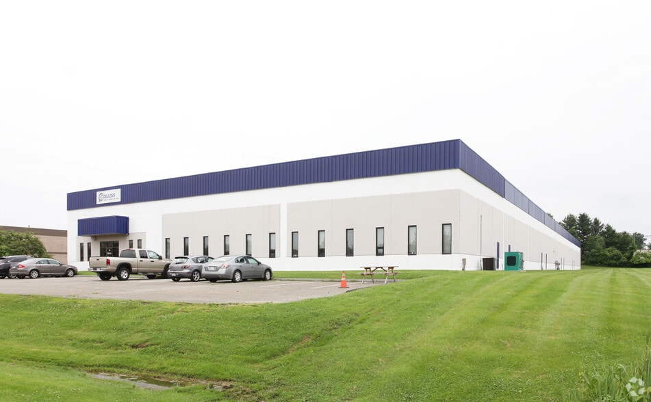 Primary Photo Of 11-15 Thompson Rd, East Windsor Warehouse For Lease