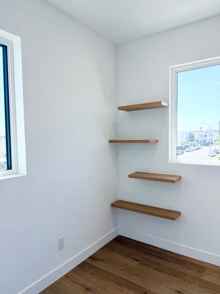 More Photos Of 4627 Rosewood Ave, Los Angeles Multifamily For Sale