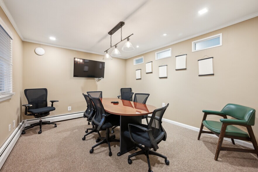 More Photos Of 41 Kings Hwy N, Cherry Hill Medical For Sale