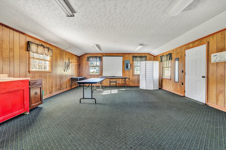 More Photos Of 11738 Leesville Rd, Lynch Station Religious Facility For Sale