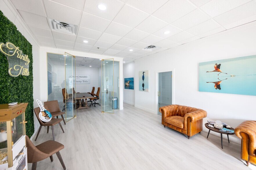 More Photos Of 4507 furling Ln, Destin Loft Creative Space For Lease