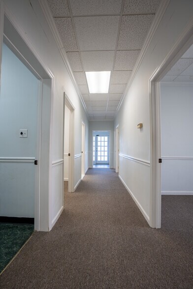 More Photos Of 3470 N Valdosta Rd, Valdosta Office For Lease