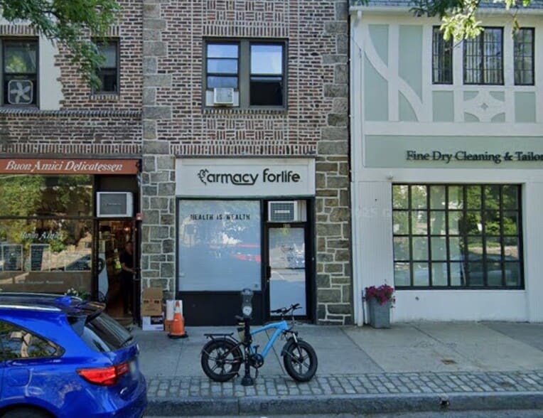 Primary Photo Of 832 Scarsdale Ave, Scarsdale Office For Lease