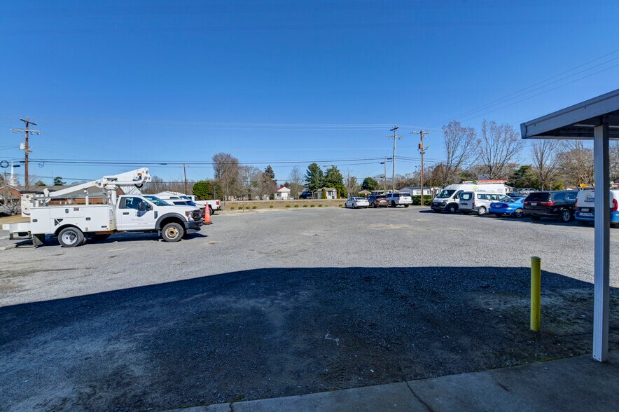 More Photos Of 1707 Augusta Hwy, Lexington Land For Sale