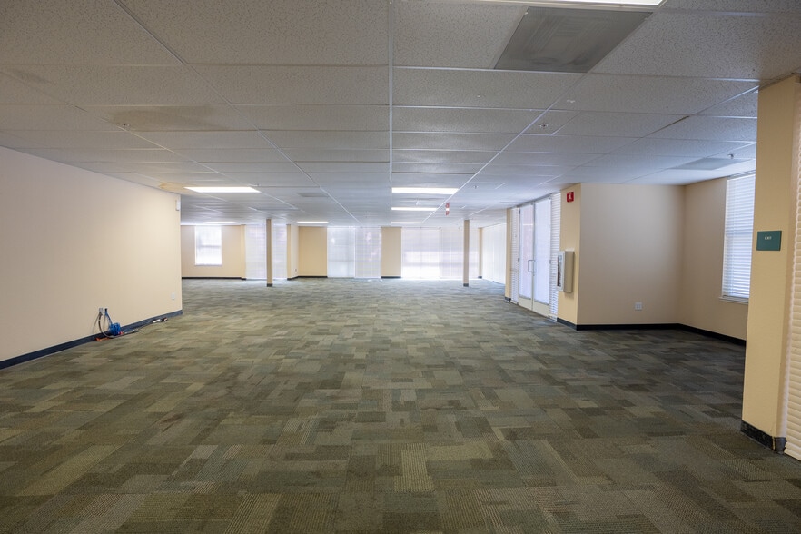 More Photos Of 570 Keyes St, San Jose Apartments For Lease