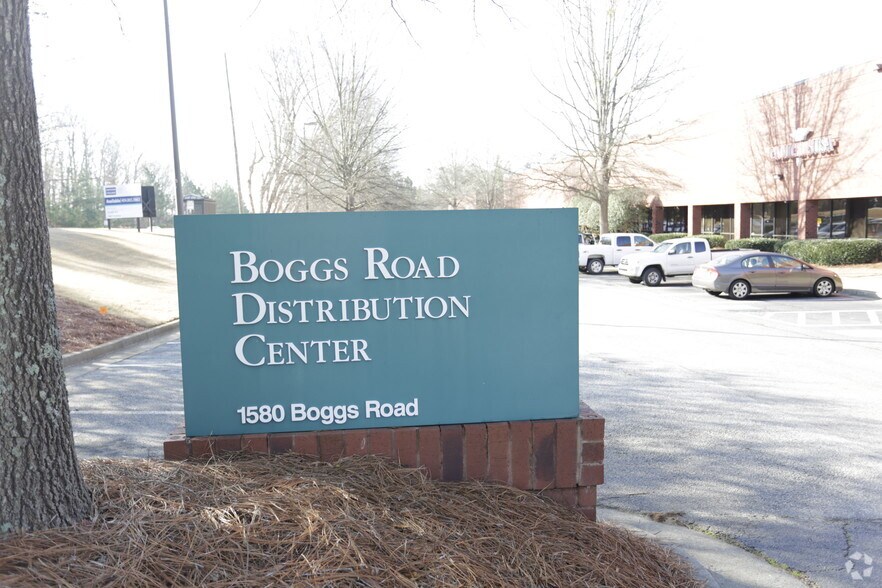 More Photos Of 1580 Boggs Rd, Duluth Distribution For Lease