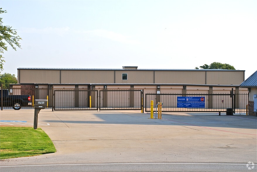 More Photos Of 3701 FM 2181, Corinth Self Storage For Lease
