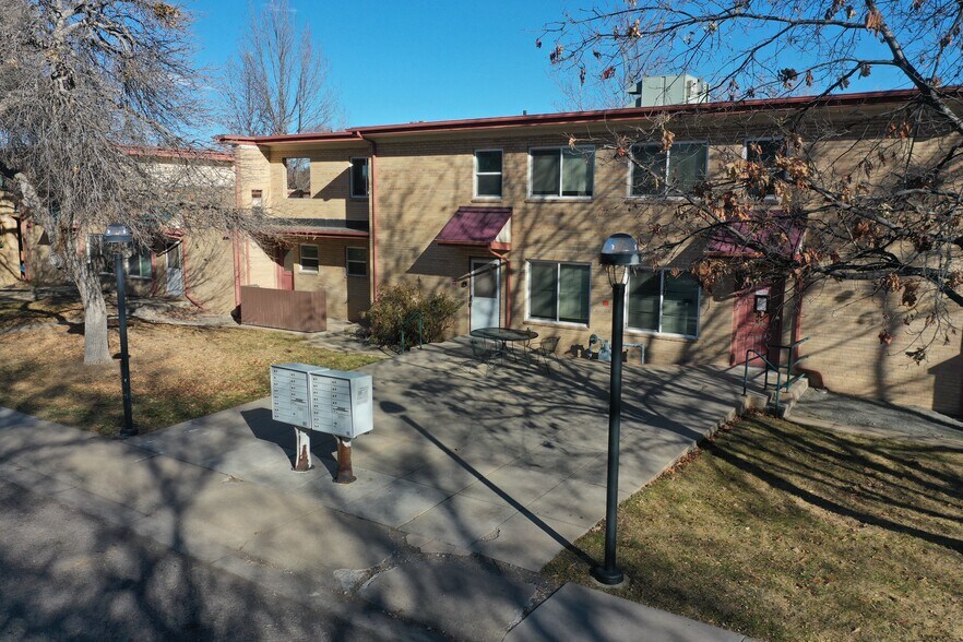 More Photos Of 1090 Quebec St, Denver Apartments For Sale