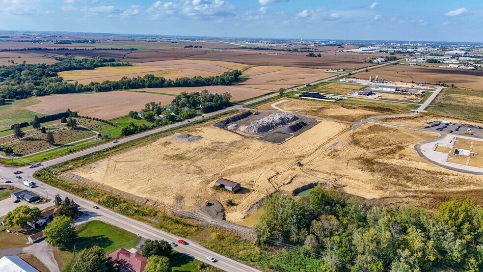 More Photos Of I-380 120th St NW, Cedar Rapids Land For Sale