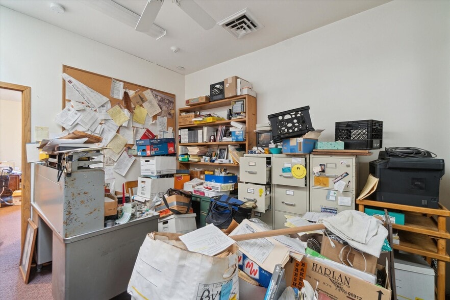 More Photos Of 4248 N 76th St, Milwaukee Storefront Retail Residential For Sale