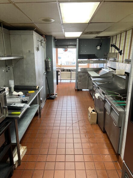 More Photos Of 17650 Highway 65 NE, Andover Fast Food For Sale