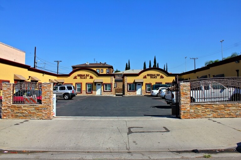 Primary Photo Of 11329 Sherman Way, Sun Valley Apartments For Sale