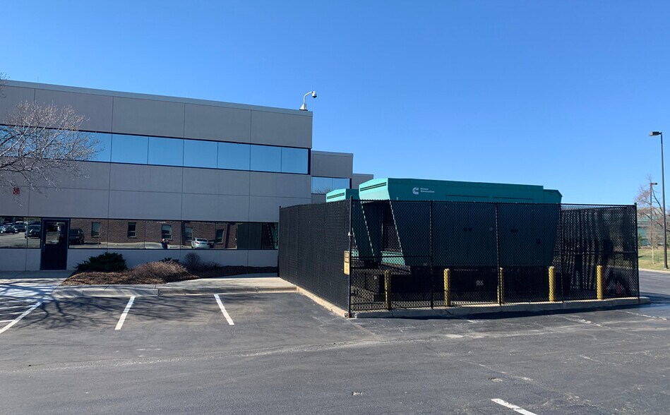 More Photos Of , Omaha Office For Sale