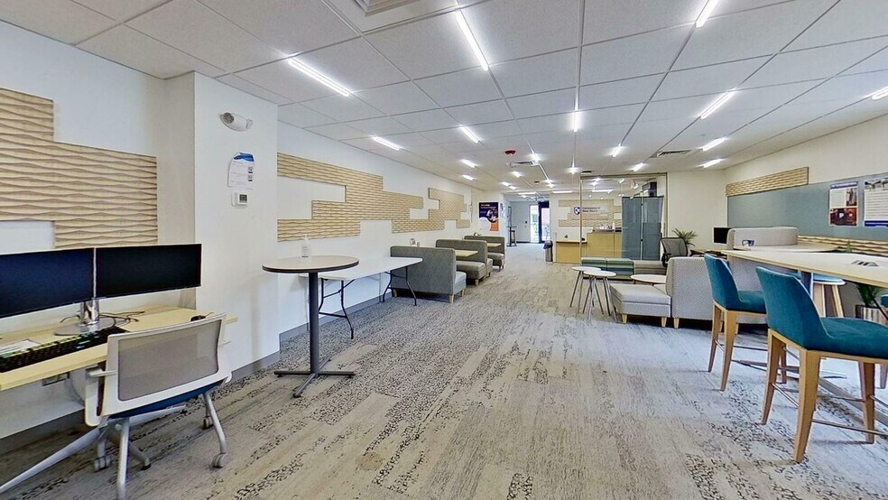 More Photos Of 10 Pettee Brook Ln, Durham Apartments For Lease