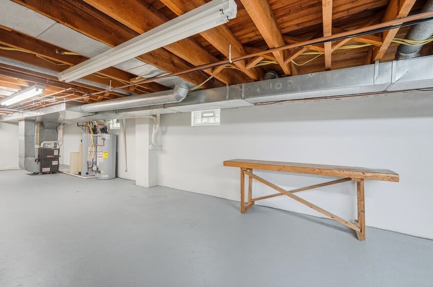 More Photos Of 8177 S Route 48, Maineville Office For Sale