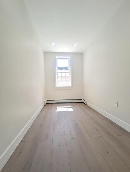 More Photos Of 372 Palisade Ave, Jersey City Apartments For Sale