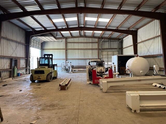 More Photos Of 206 Milton Tpke, Milton Refrigeration Cold Storage For Lease