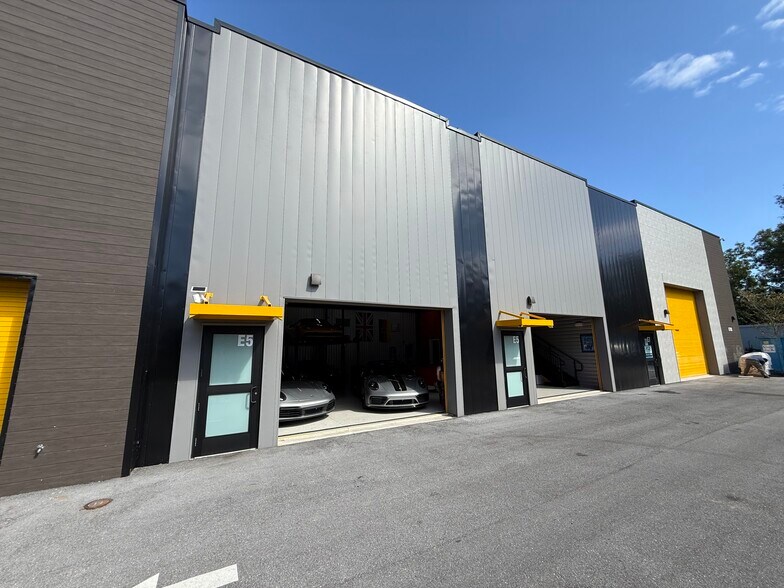 More Photos Of 8752 Atlantic Ave, Delray Beach Industrial For Sale