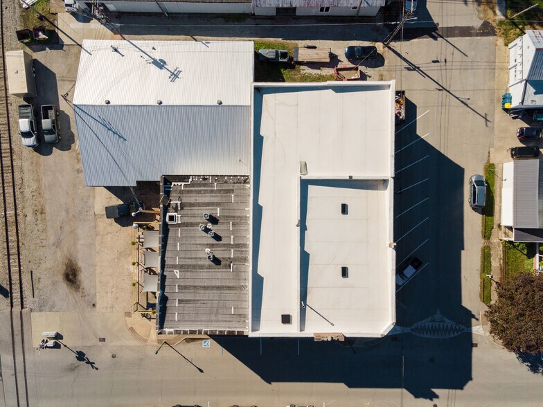 More Photos Of 119 W Main St, Arcadia Restaurant For Lease