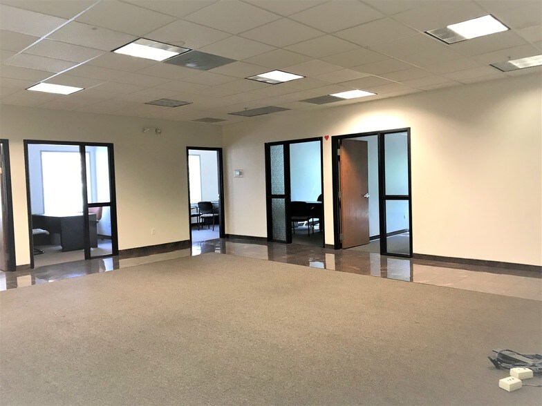 More Photos Of 21-25 Post St, San Jose Storefront Retail Office For Lease