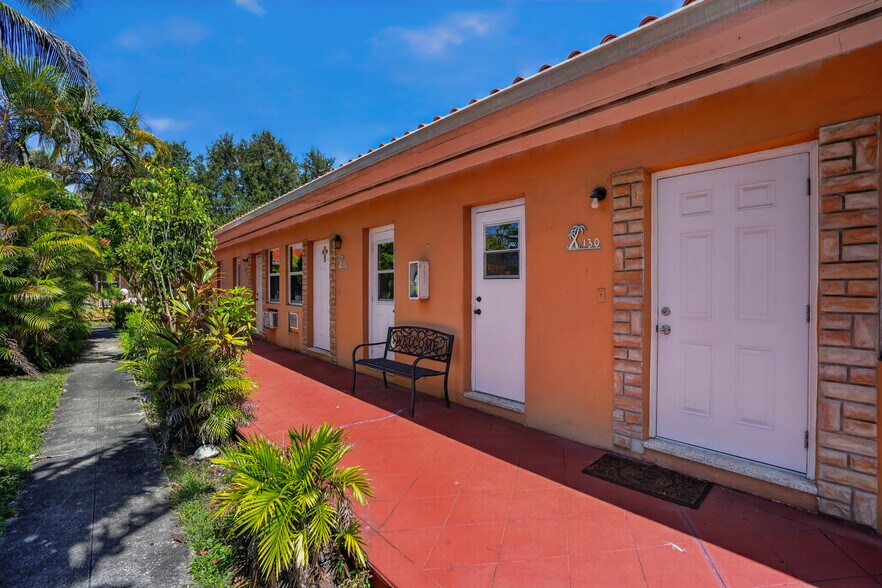 More Photos Of 140 SW 30th Ct, Miami Apartments For Sale